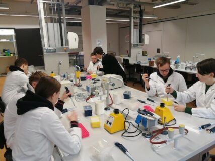 Zum Artikel "Students day at the chair of biochemistry"